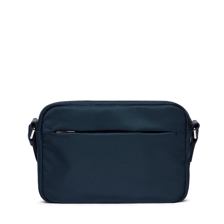 Navy Knomo Avery Travel Bags | UKNEJ62343